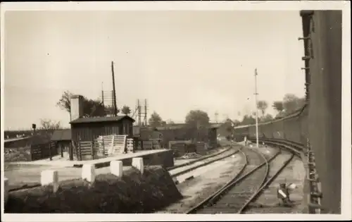 Foto Ak Britische Eisenbahn, Zug auf der Strecke, 323, 19.074, 1929