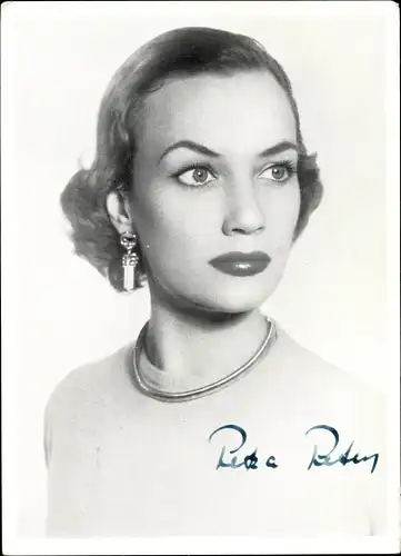 Foto Ak Schauspielerin Petra Peters, Portrait, Autogramm