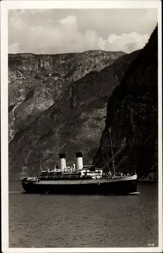 Ak Norwegen, Dampfer im Fjord