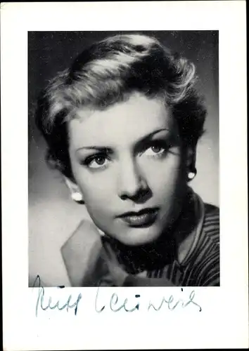 Foto Schauspielerin Ruth Leuwerik, Portrait, Autogramm