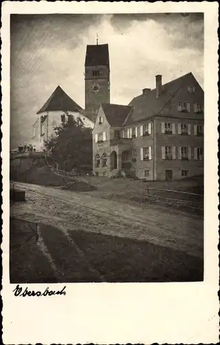 Foto Ak Ebersbach Obergünzburg im Allgäu, Straßenpartie, Kirche