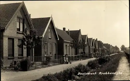 Foto Ak Krabbendijke Zeeland, Doelstraat