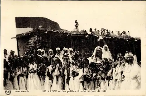 Ak Azrou Marokko, Les petites chleuhs, un jour de fête