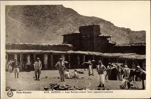 Ak Azrou Marokko, Les Souks, Marktsszene, Bazar, Marokkaner, Franzosen
