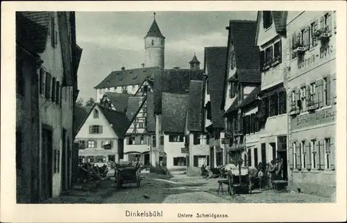 Ak Dinkelsbühl in Mittelfranken, Untere Schmiedgasse mit Blick auf Kapuziner Kloster