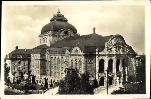 Ak Freiburg im Breisgau, Stadttheater