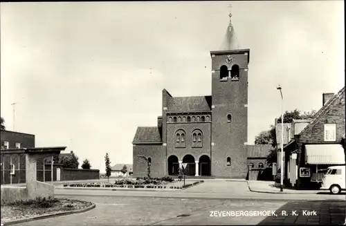 Ak Zevenbergschen Hoek Nordbrabant, R. K. Kerk