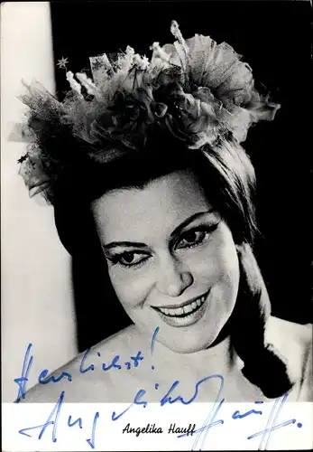 Ak Schauspielerin Angelika Hauff, Portrait, Autogramm