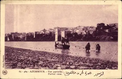 Ak Azemmour Marokko, Teilansicht der Stadt, Fischer mit Fangnetzen