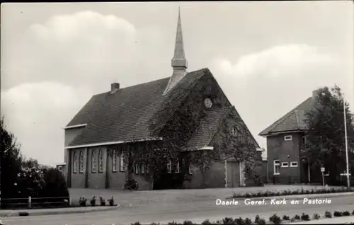 Ak Daarle Overijssel, Geref. Kerk en Pastorie
