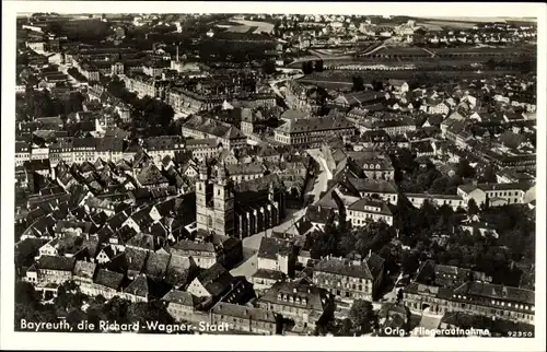 Ak Bayreuth in Oberfranken, Richard-Wagner-Stadt, Fliegeraufnahme