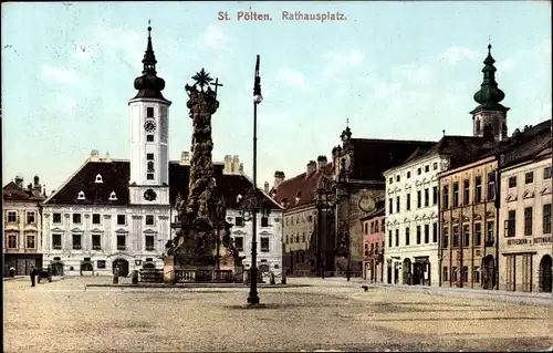 Ak Sankt Pölten in Niederösterreich, Rathausplatz, Denkmal