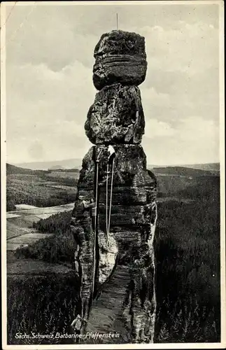 Ak Königstein an der Elbe Sächsische Schweiz, Kletterer an der Barbarine, Pfaffenstein