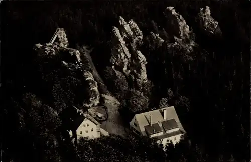 Ak Ehrenfriedersdorf im Erzgebirge, Fliegeraufnahme Greifensteine, Greifensteinberghaus