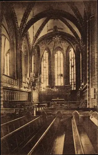 Ak Lüneburg, St. Johanniskirche, Blick auf den Hauptchor