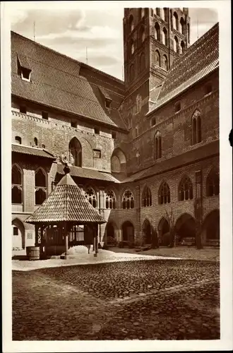 Ak Malbork Marienburg Westpreußen, Kreuzgang im Hochschloss