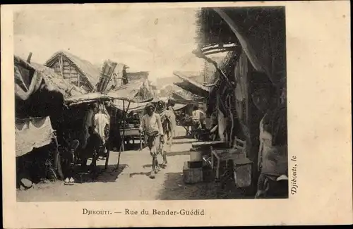 Ak Djibouti Dschibuti, Rue du Bender Guedid, Straßenansicht, Anwohner