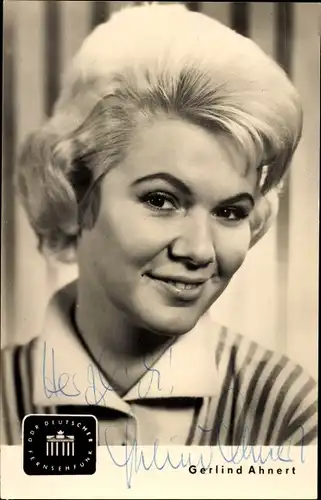 Ak Schauspielerin und Moderatorin Gerlind Ahnert, Portrait, Defa Film, Autogramm