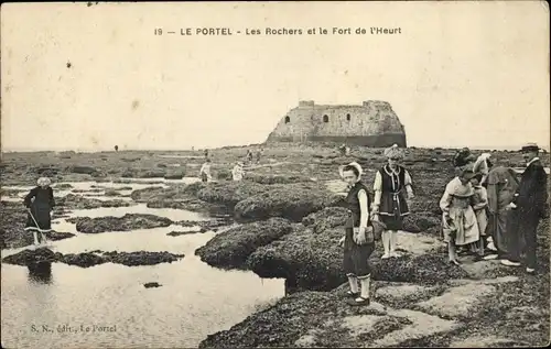 Ak Le Portel Pas de Calais, Les Rochers et le Fort de l'Heurt