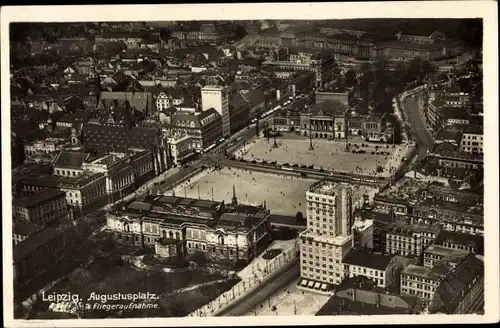 Ak Leipzig in Sachsen, Augustusplatz, Fliegeraufnahme
