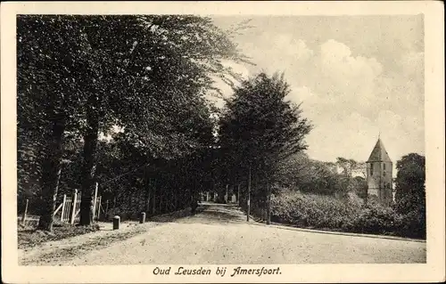 Ak Oud Leusden Utrecht Niederlande, Dorfstraße