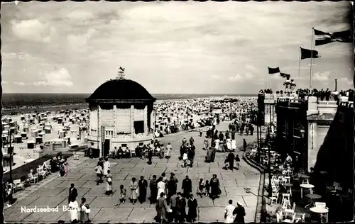 Ak Nordseebad Borkum in Ostfriesland, Uferpromenade, Strand