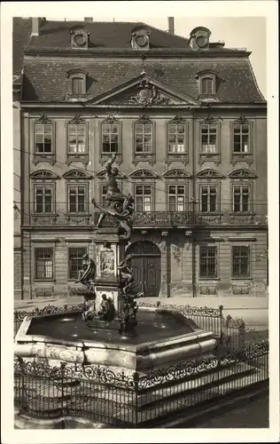 Ak Augsburg in Schwaben, Herkulesbrunnen, Palais Schätzler