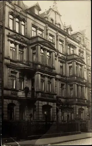 Foto Ak Tapezier- und Decorateurgeschäft Wilhelm Severing, Wohnhaus, Anwohner