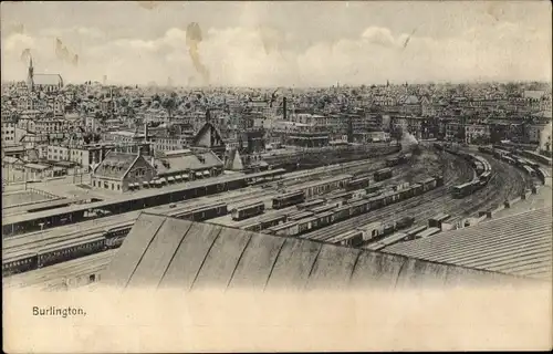 Ak Burlington Vermont USA, Panorama mit Bahnhof