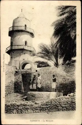 Ak Djibouti Dschibuti, La Mosquee, Einheimische vor der Moschee