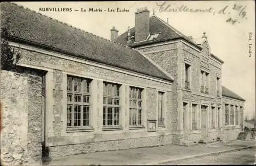 Ak Survilliers Val d'Oise, La Mairie, Les Ecoles