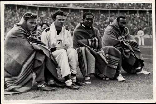 Sammelbild Olympia 1936, Sprinter Frank Wykoff, Paul Hänni, Ralph Metcalfe, Jesse Owens