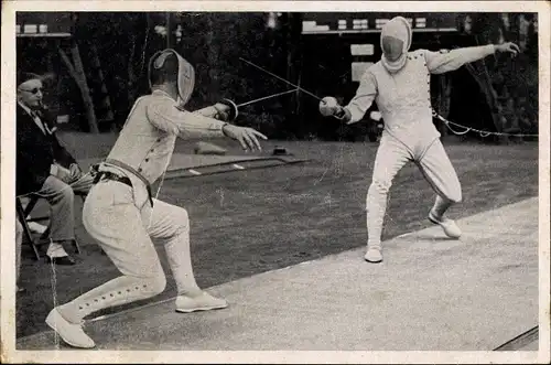 Sammelbild Olympia 1936, Fünfkämpfer Handrick und Bramfeld im Fechten