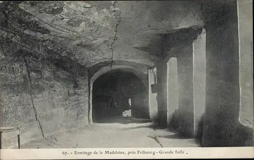 Ak Fribourg Freiburg Stadt Schweiz, Ermitage de la Madeleine, Grande Salle