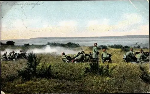 Ak Soldaten an der Frontlinie, stationäre Maschinengewehre, MG