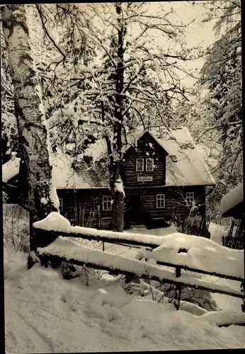 Ak Waschleithe Grünhain Beierfeld im Erzgebirge, Köhlerhütte Fürstenbrunn, Winter