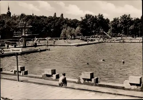 Ak Riesa an der Elbe Sachsen, Stadtbad, Badegäste, Sprungturm