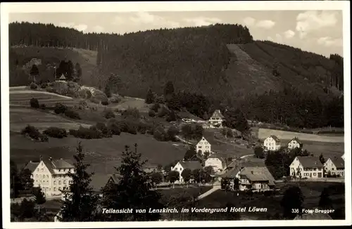 Ak Lenzkirch im Schwarzwald, Teilansicht, Hotel Löwen