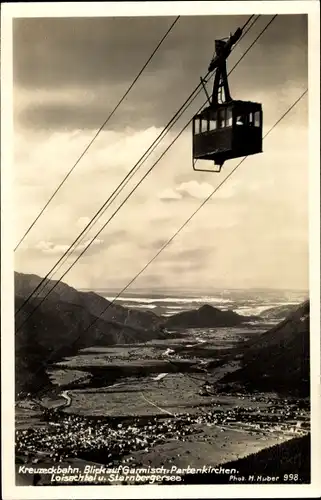 Ak Garmisch Partenkirchen in Oberbayern, Kreuzeckbahn, Blick auf den Ort