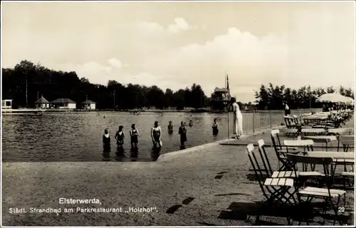 Ak Elsterwerda in Brandenburg, Städtisches Strandbad am Parkrestaurant Holzhof