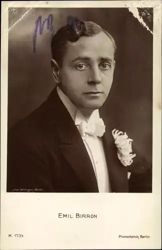 Ak Schauspieler Emil Birron im Anzug, Portrait, Autogramm