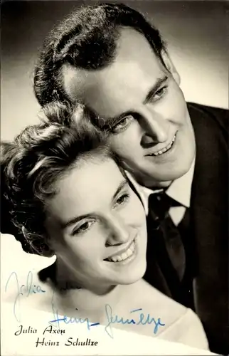 Ak Sänger Julia Axen und Heinz Schultze, Portrait, Autogramm