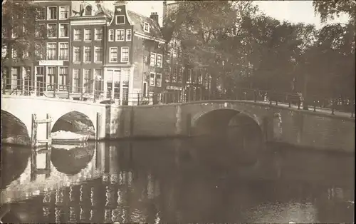 Foto Ak Amsterdam Nordholland Niederlande, Grachtpartie