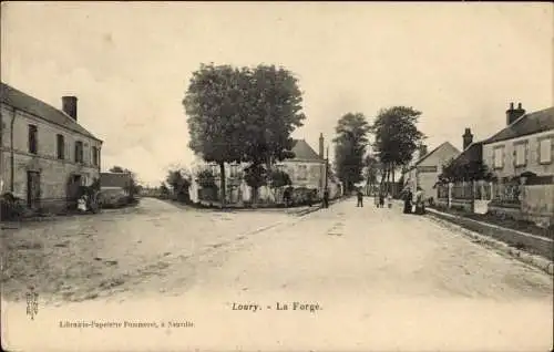 Ak Loury Loiret, La Forge, Platz im Ort, Gebäude, Anwohner