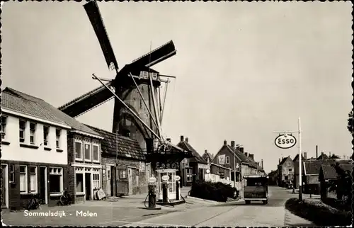 Ak Sommelsdijk Insel Goeree Overflakkee Südholland, Molen, Esso Tankstelle, Straßenpartie