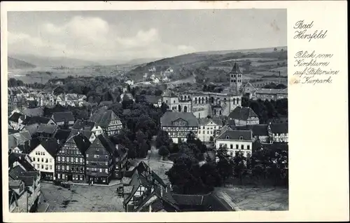 Ak Bad Hersfeld Hessen, Blick vom Kirchturm auf Stiftsruine und Kurpark