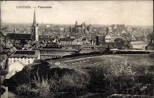 Ak Louvain Leuven Flämisch Brabant, Panoramablick über die Stadt, Kirche