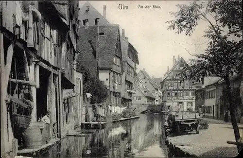 Ak Ulm an der Donau, Häuserpartie an der Blau, Fachwerkhaus