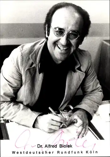 Ak Jurist und Fernsehmoderator Alfred Biolek, Autogramm