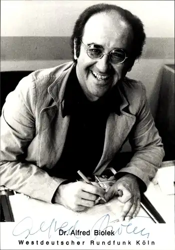 Ak Jurist und Fernsehmoderator Alfred Biolek, Autogramm